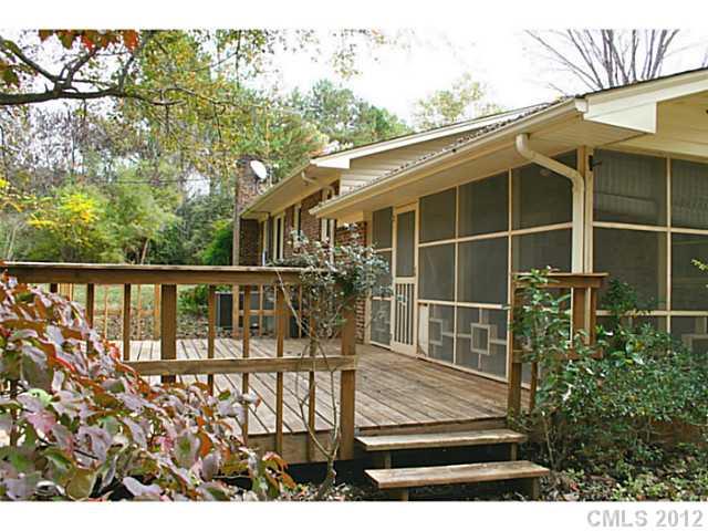 15401 Thompson Road Mint Hill, NC 28227 - Photo 3 of 16 Gallery Image 3
