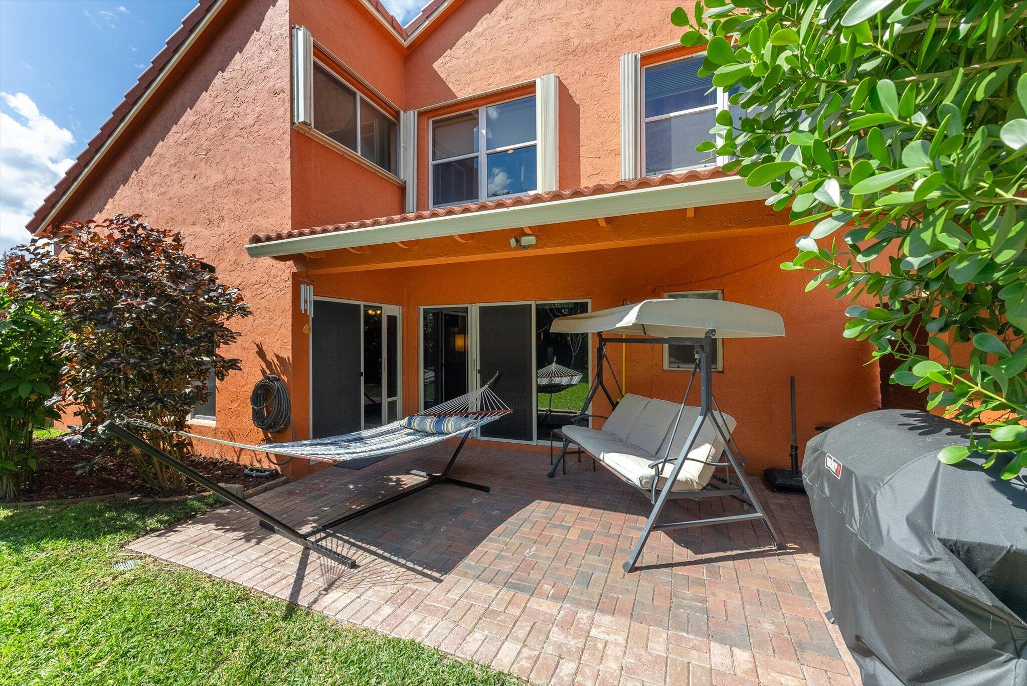 8064 Via Hacienda Riviera Beach, FL 33418 - Photo 27 of 43 30-1-29
