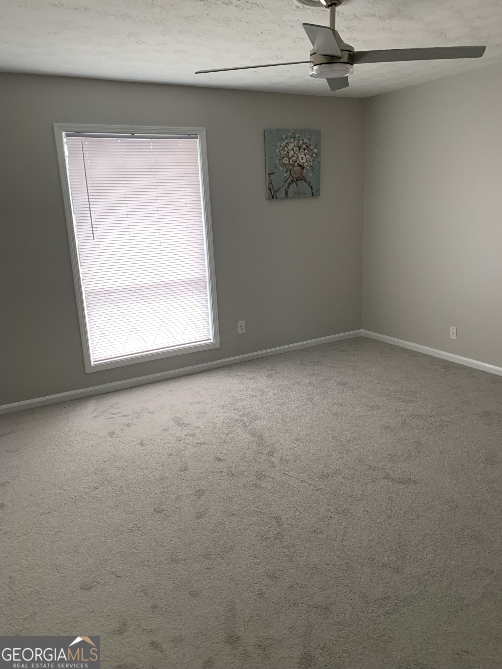 3281 Abbeywood Drive Decatur, GA 30034 - Photo 25 of 28 an empty room with a window