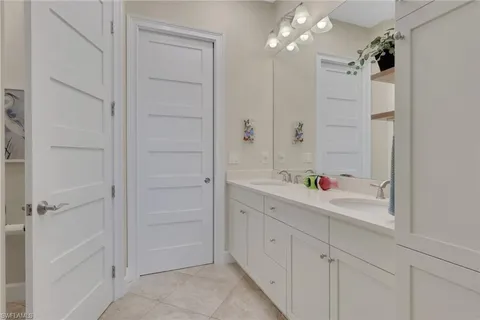 $799,000 | 5752 Elbow Avenue, Naples, FL 34113