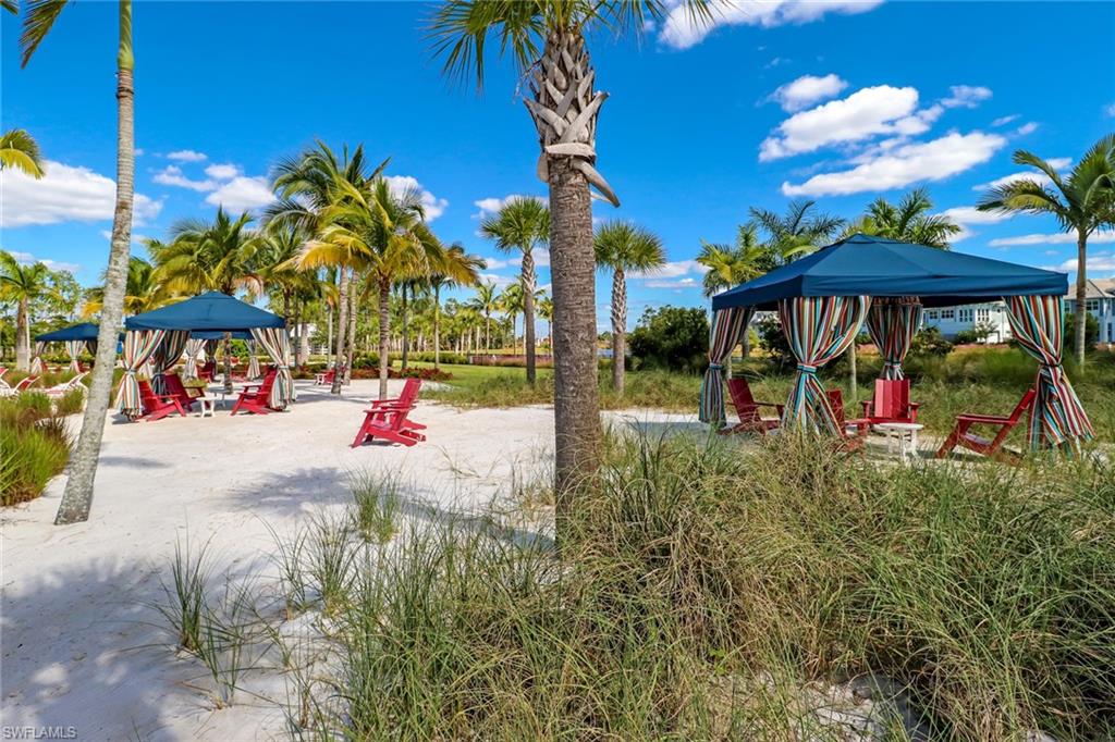5752 Elbow Avenue Naples, FL 34113 - Photo 30 of 38 View of playground