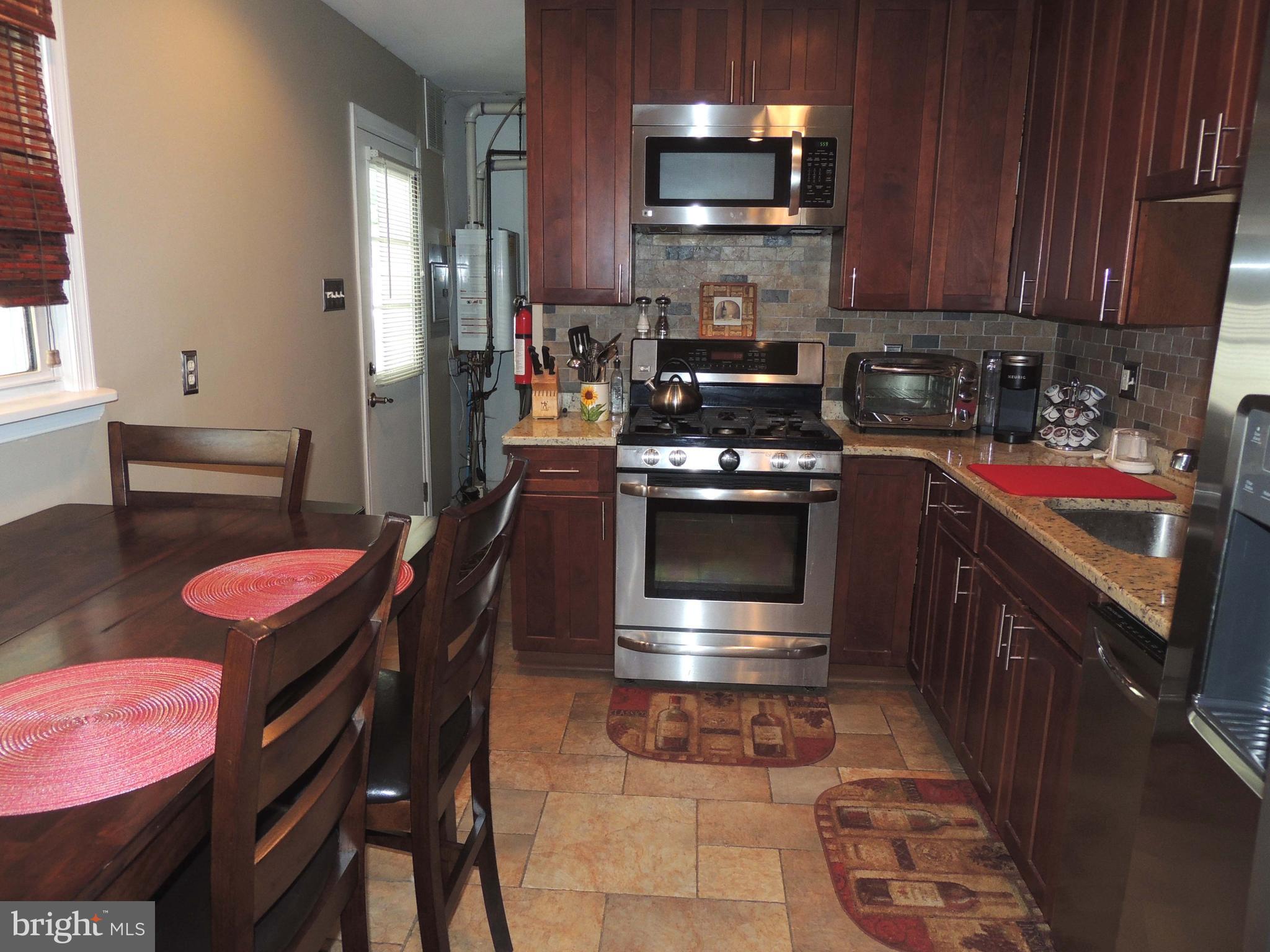 10 Livingstone Road Sewell, NJ 08080 - Photo 7 of 23 Kitchen