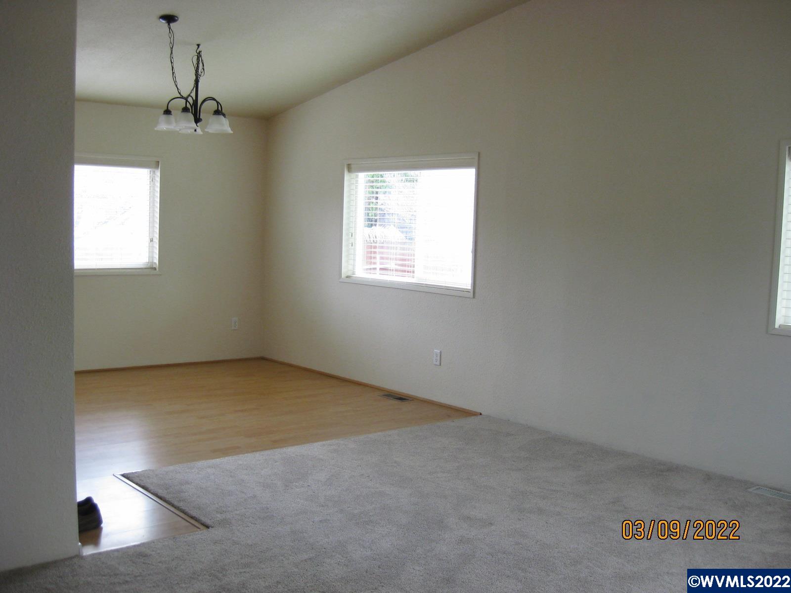 205 Boone Road Southeast, Unit 62 Salem, OR 97306 - Photo 8 of 33
