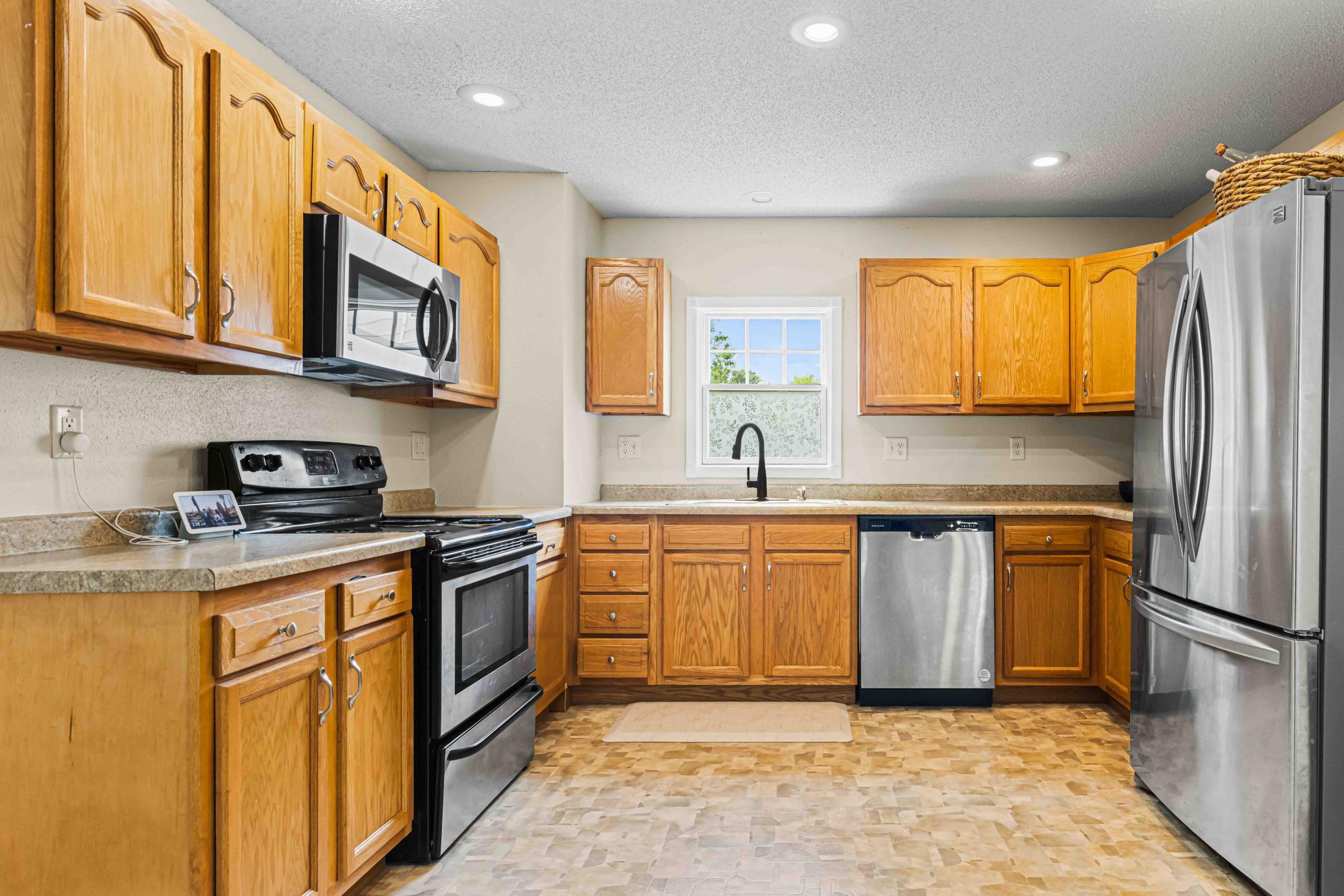 205 14th Street South Fargo, ND 58103 - Photo 22 of 44