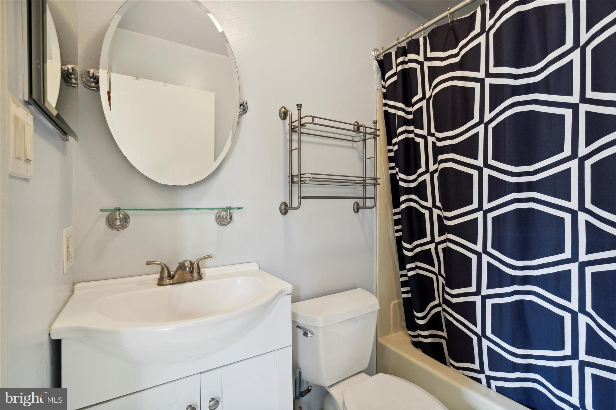 1914 Fairmount Avenue, Unit 5 Philadelphia, PA 19130 - Photo 14 of 18