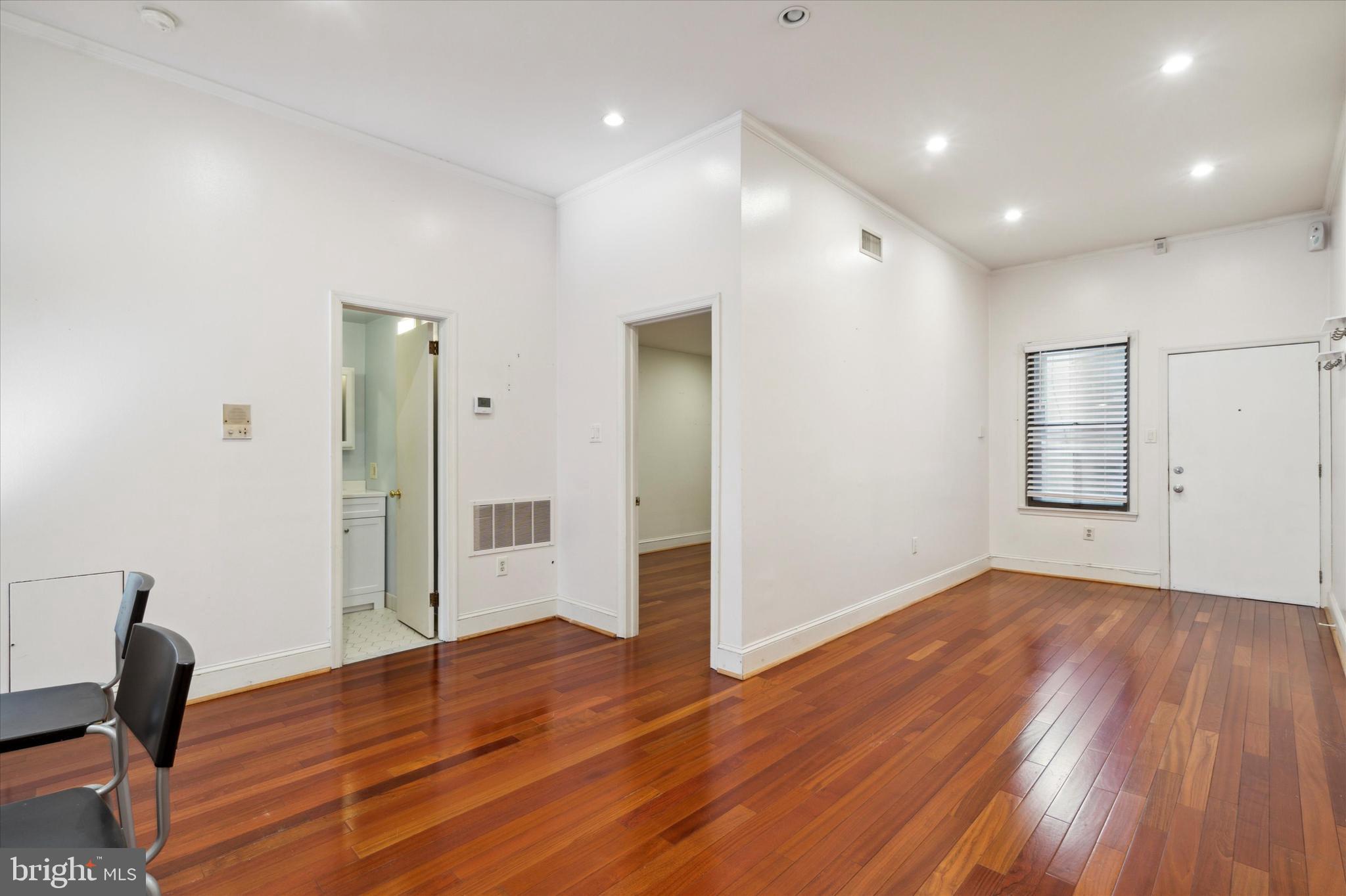 1914 Fairmount Avenue, Unit 5 Philadelphia, PA 19130 - Photo 6 of 18