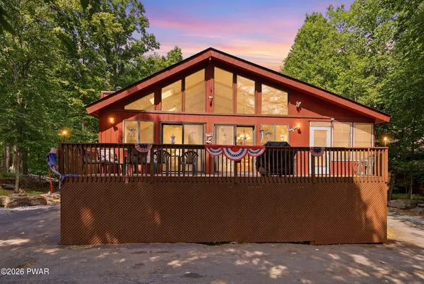 $429,000 | 110 Cottontail Court, Lackawaxen, PA 18435