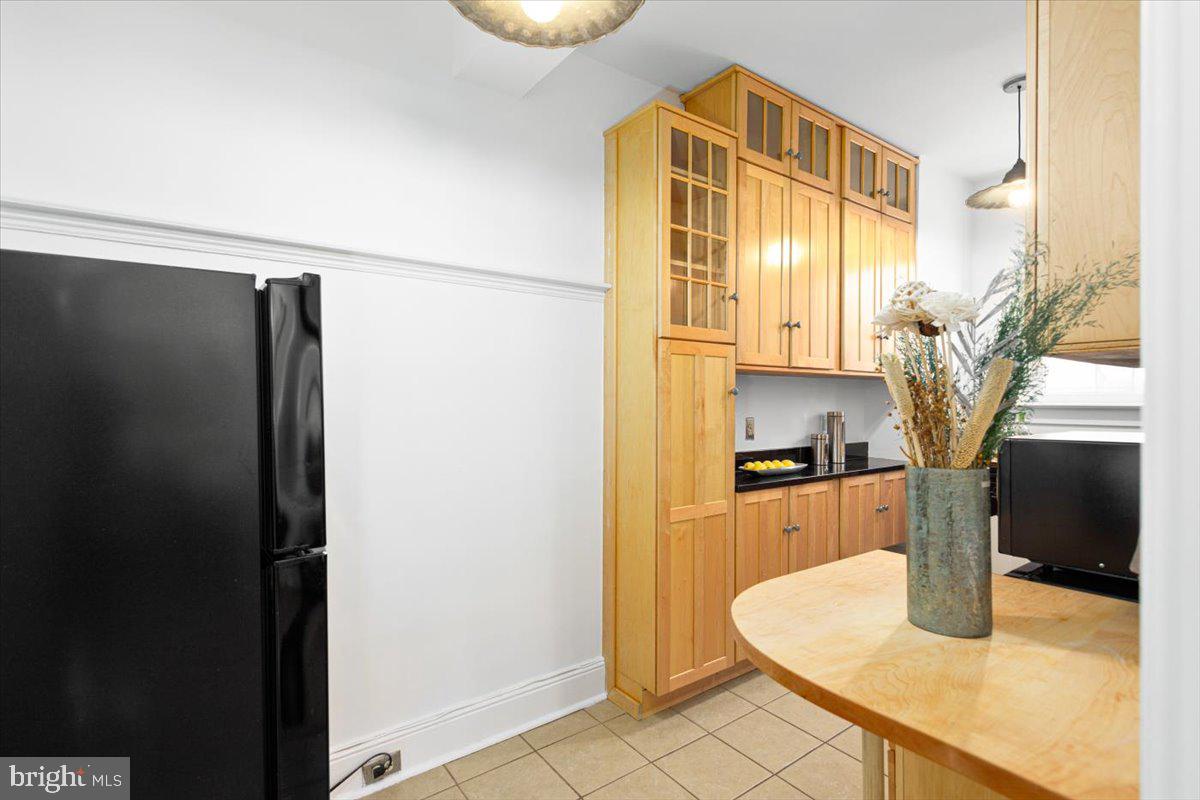 3018 Porter Street Northwest, Unit 204 Washington, DC 20008 - Photo 8 of 36