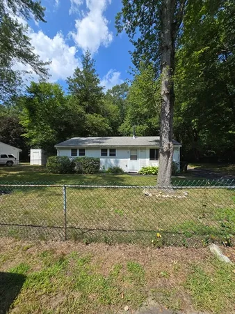 $460,000 | 41 Potter Drive, Bellingham, MA 02019