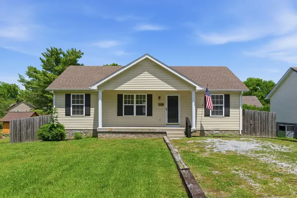 $259,900 | 1150 East 17th Avenue, Springfield, TN 37172