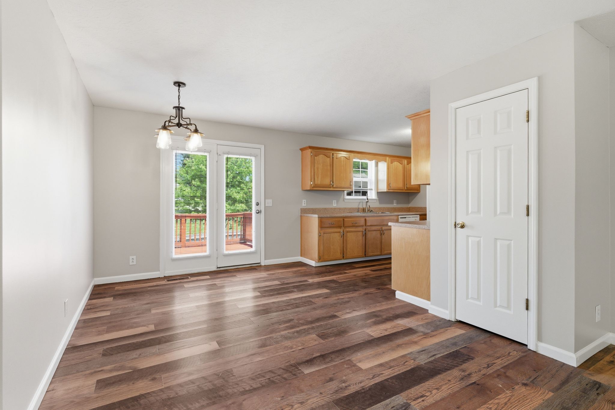1150 East 17th Avenue Springfield, TN 37172 - Photo 9 of 28