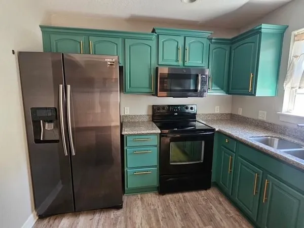 $249,900 | 21090 Millridge Street, Spring Hill, KS 66083