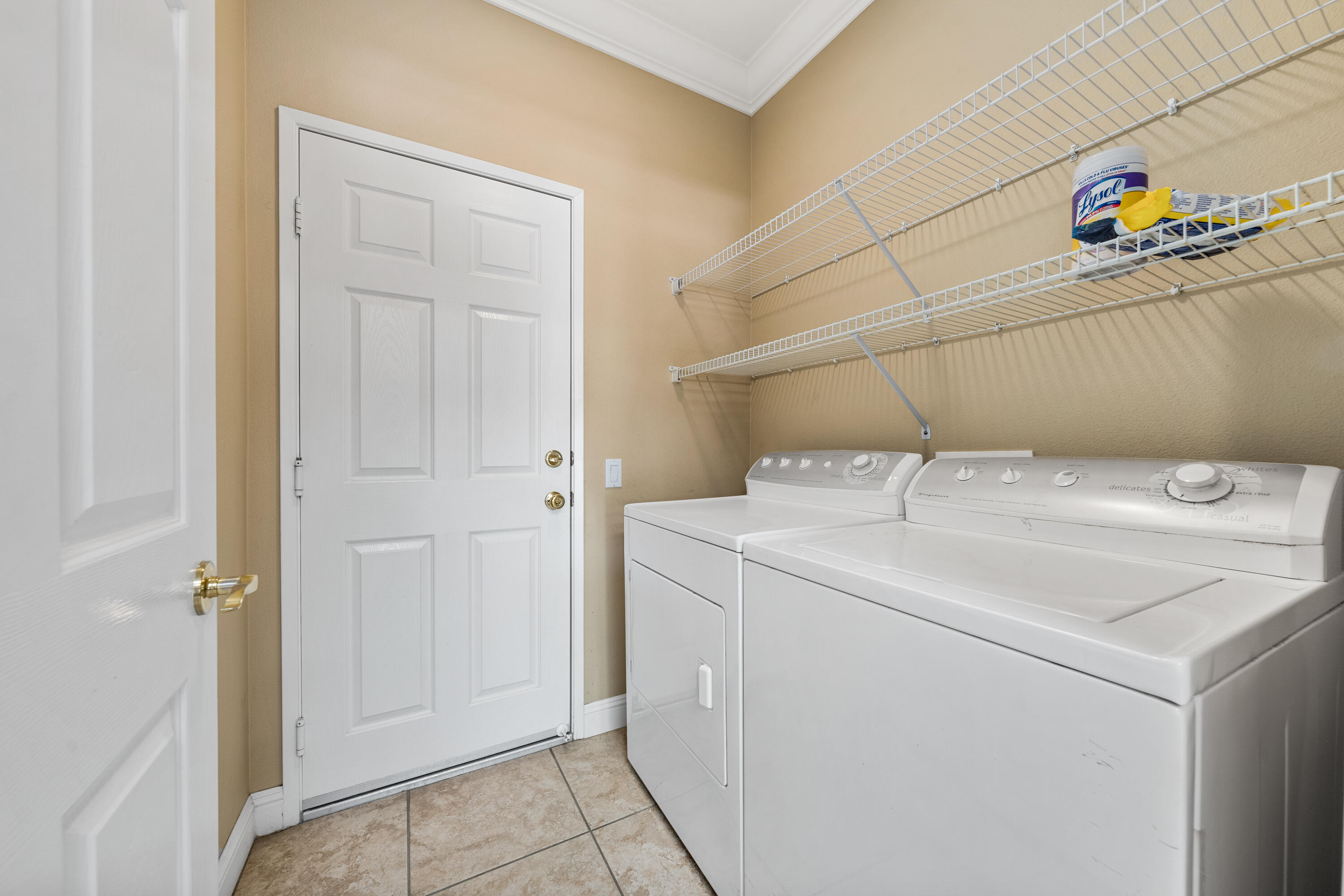 36403 Monarch Pass Palm Desert, CA 92211 - Photo 31 of 32 a utility room with dryer and washer