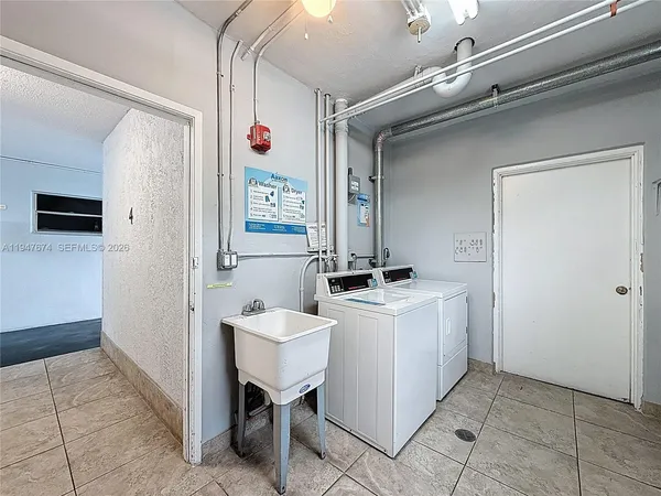wooden floor and closet in a room