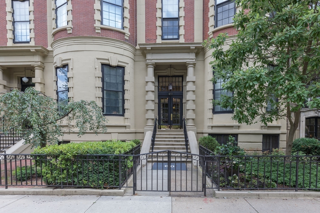 60 Commonwealth Avenue, Unit 4 Boston, MA 02116 - Photo 11 of 11