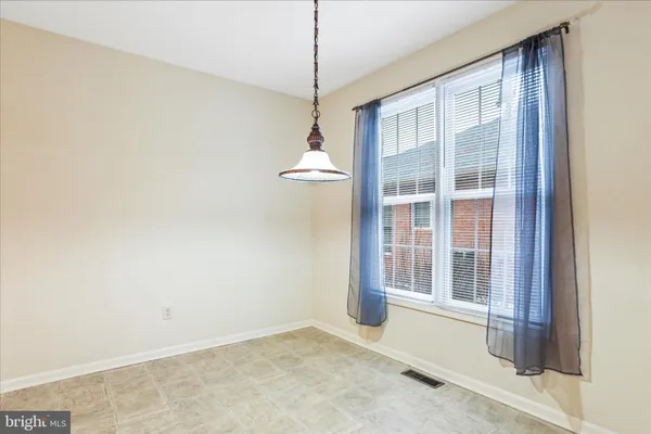 $409,900 | 624 Trafalgar Drive, Hagerstown, MD 21742
