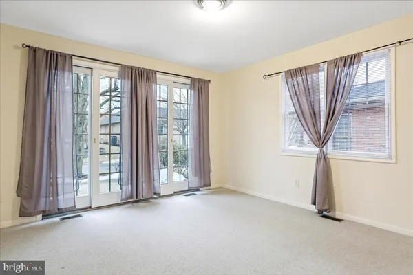 $409,900 | 624 Trafalgar Drive, Hagerstown, MD 21742