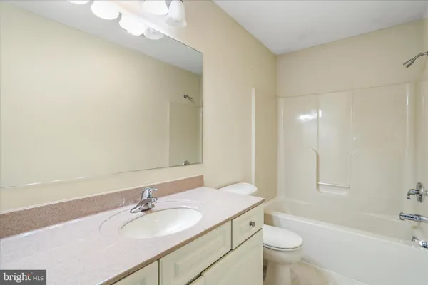 $409,900 | 624 Trafalgar Drive, Hagerstown, MD 21742