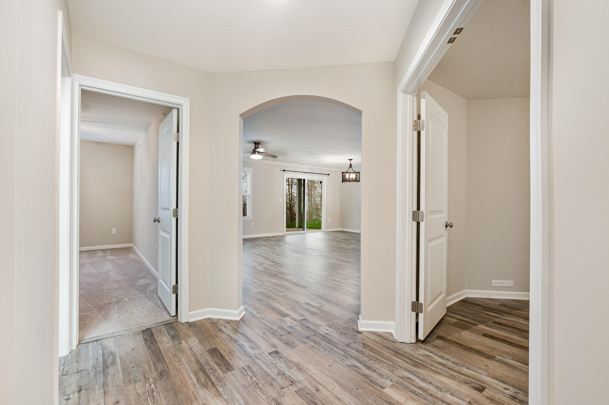 2343 Piazza Ridge Covington, KY 41017 - Photo 3 of 37 Gallery Image 3