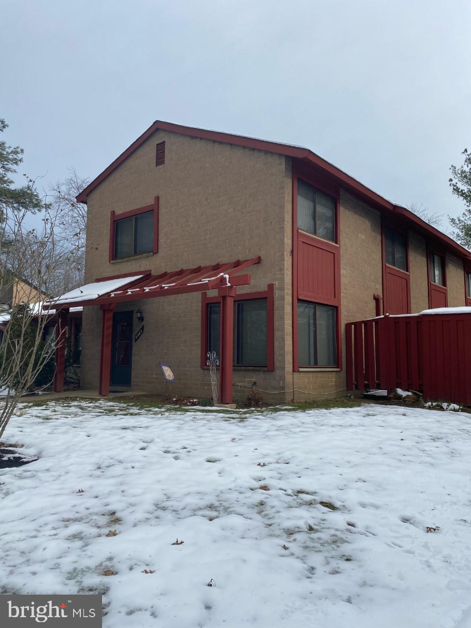 9563 Transfer Row Columbia, MD 21045 - Photo 3 of 18 Gallery Image 3
