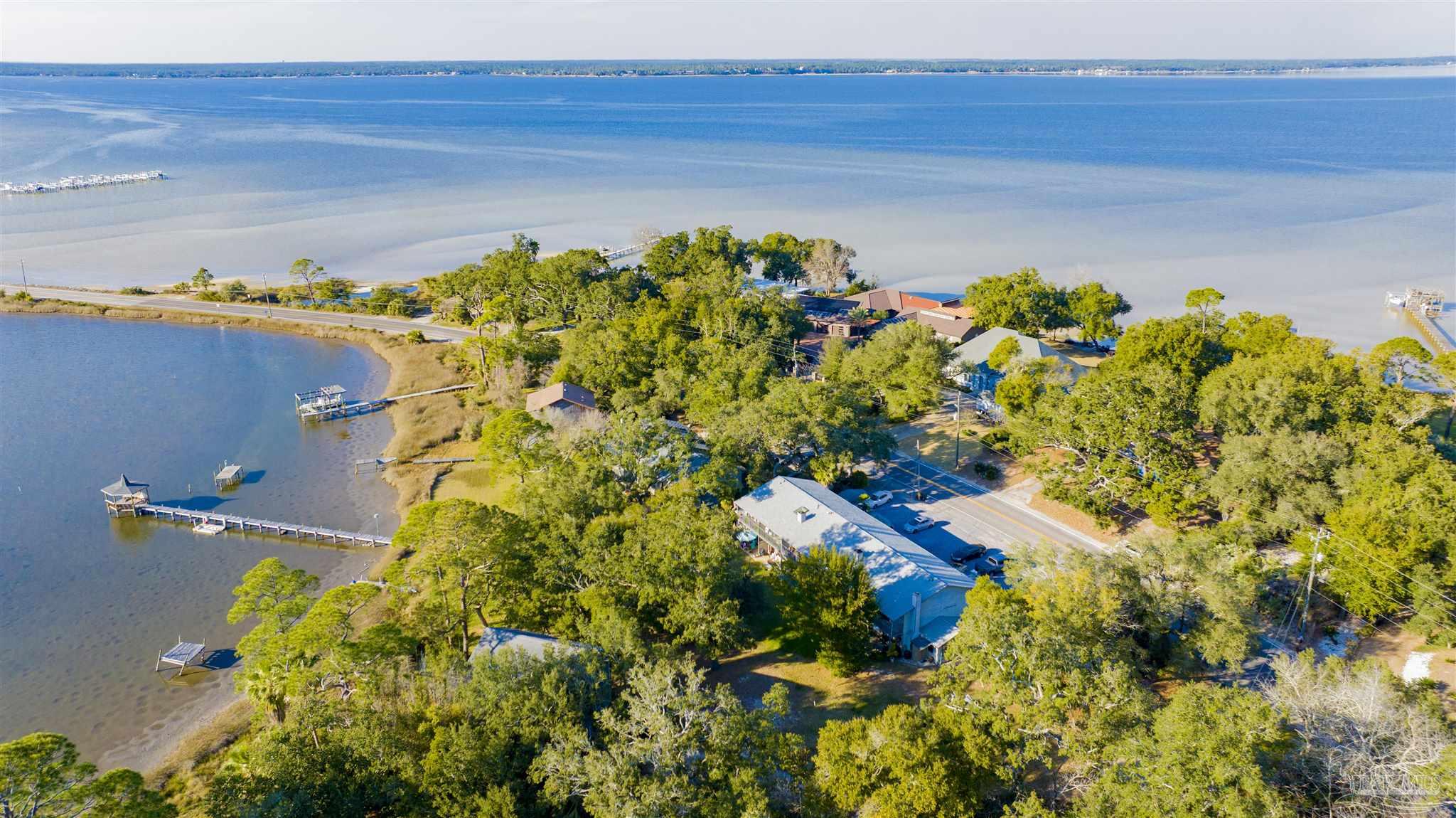 15009 Innerarity Point Road Pensacola, FL 32507 - Photo 31 of 34