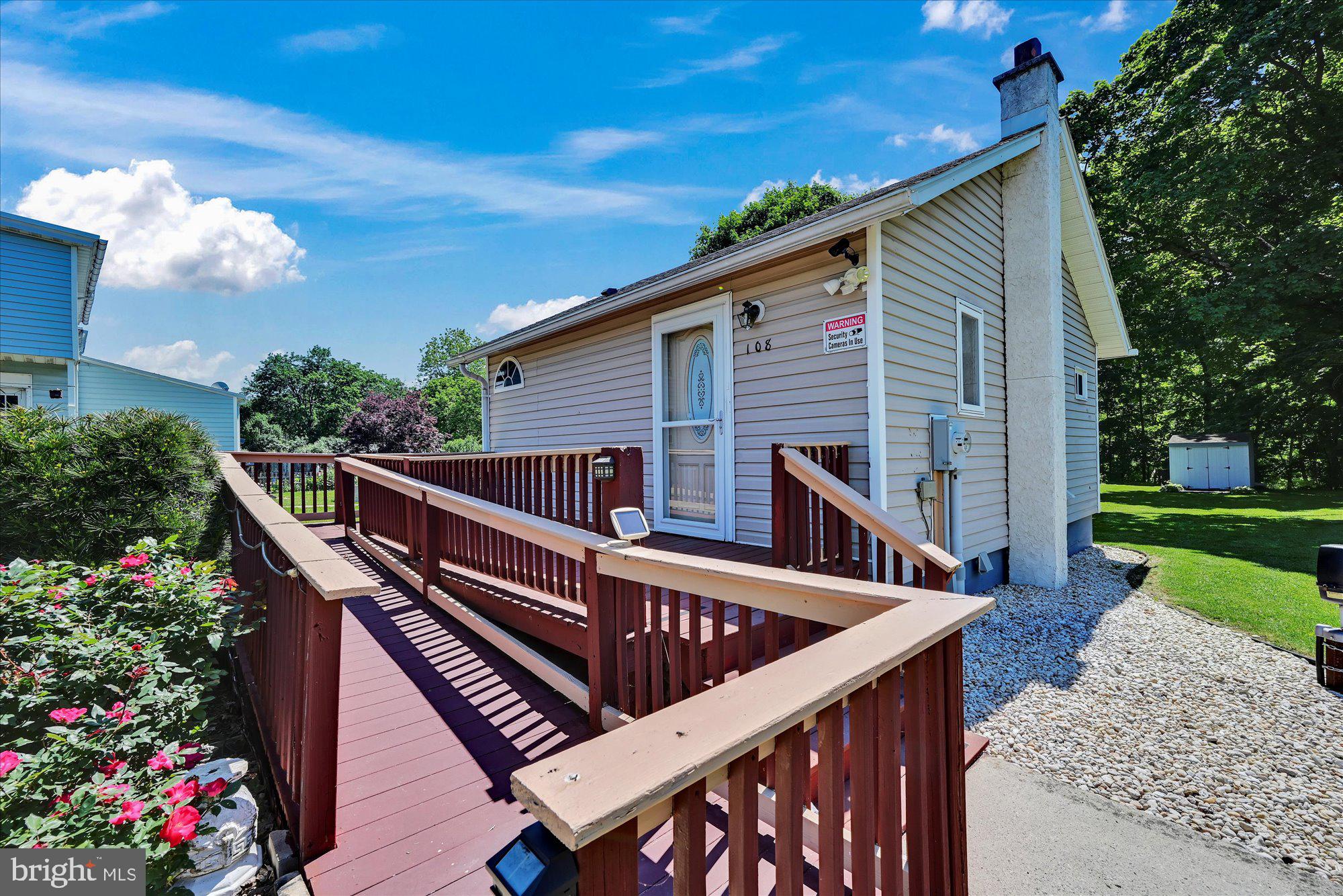 108 Pleasant Valley Road Pine Grove, PA 17963 - Photo 4 of 28 Gallery Image 4