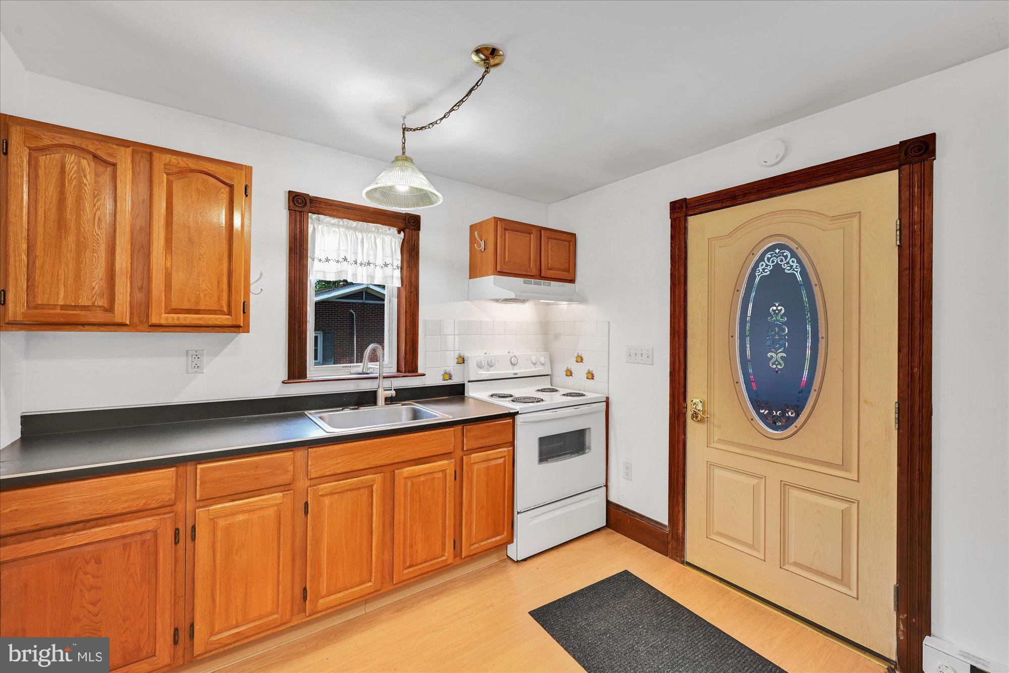 108 Pleasant Valley Road Pine Grove, PA 17963 - Photo 6 of 28 Gallery Image 6