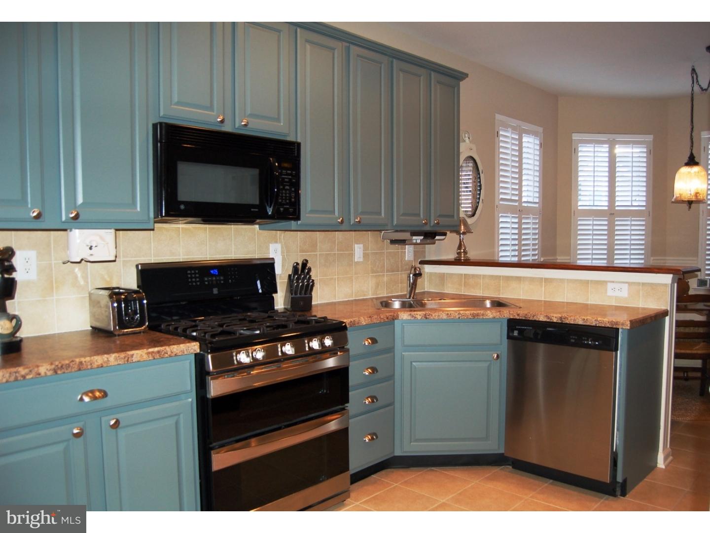 1303 Hulnick Road Coatesville, PA 19320 - Photo 10 of 23 Kitchen