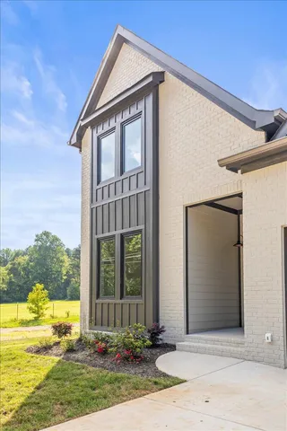 $649,999 | 10545 East Brainerd Road, Apison, TN 37302