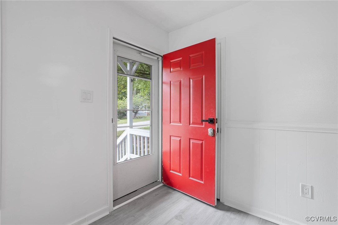 4647 Twelveoaks Road Midlothian, VA 23112 - Photo 2 of 22