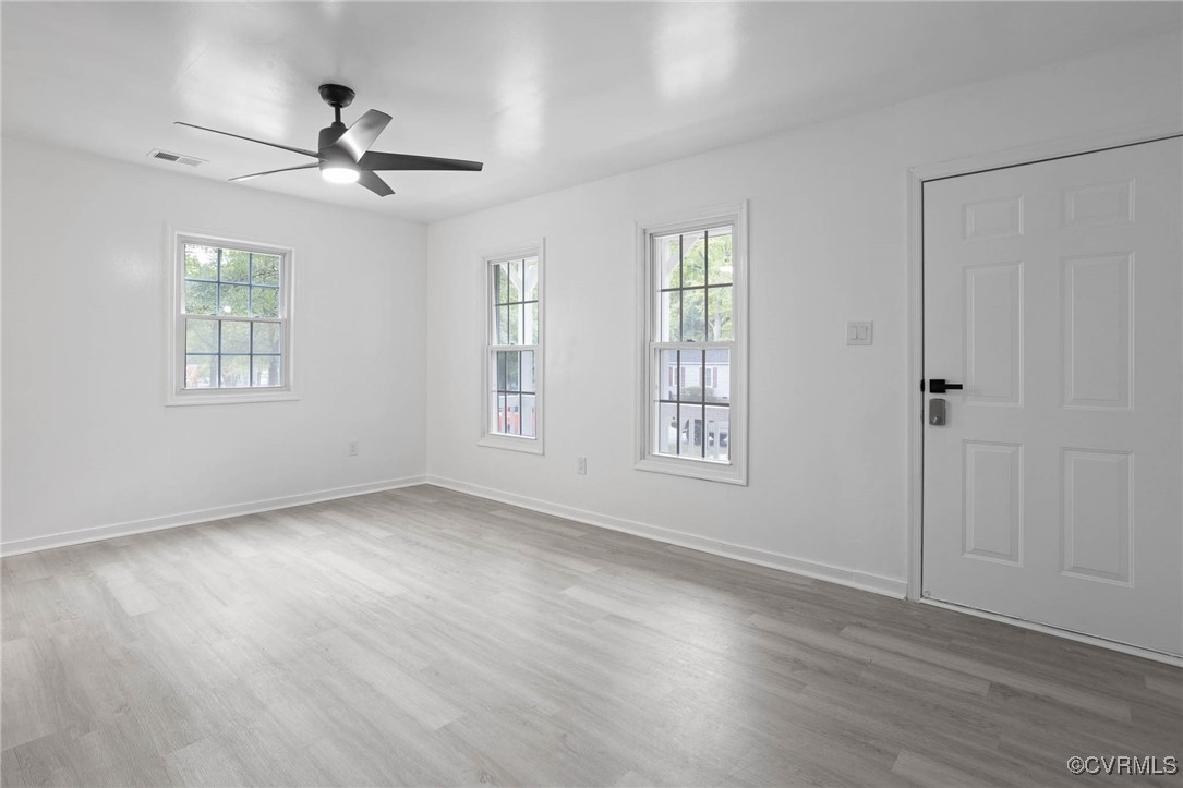 4647 Twelveoaks Road Midlothian, VA 23112 - Photo 3 of 22