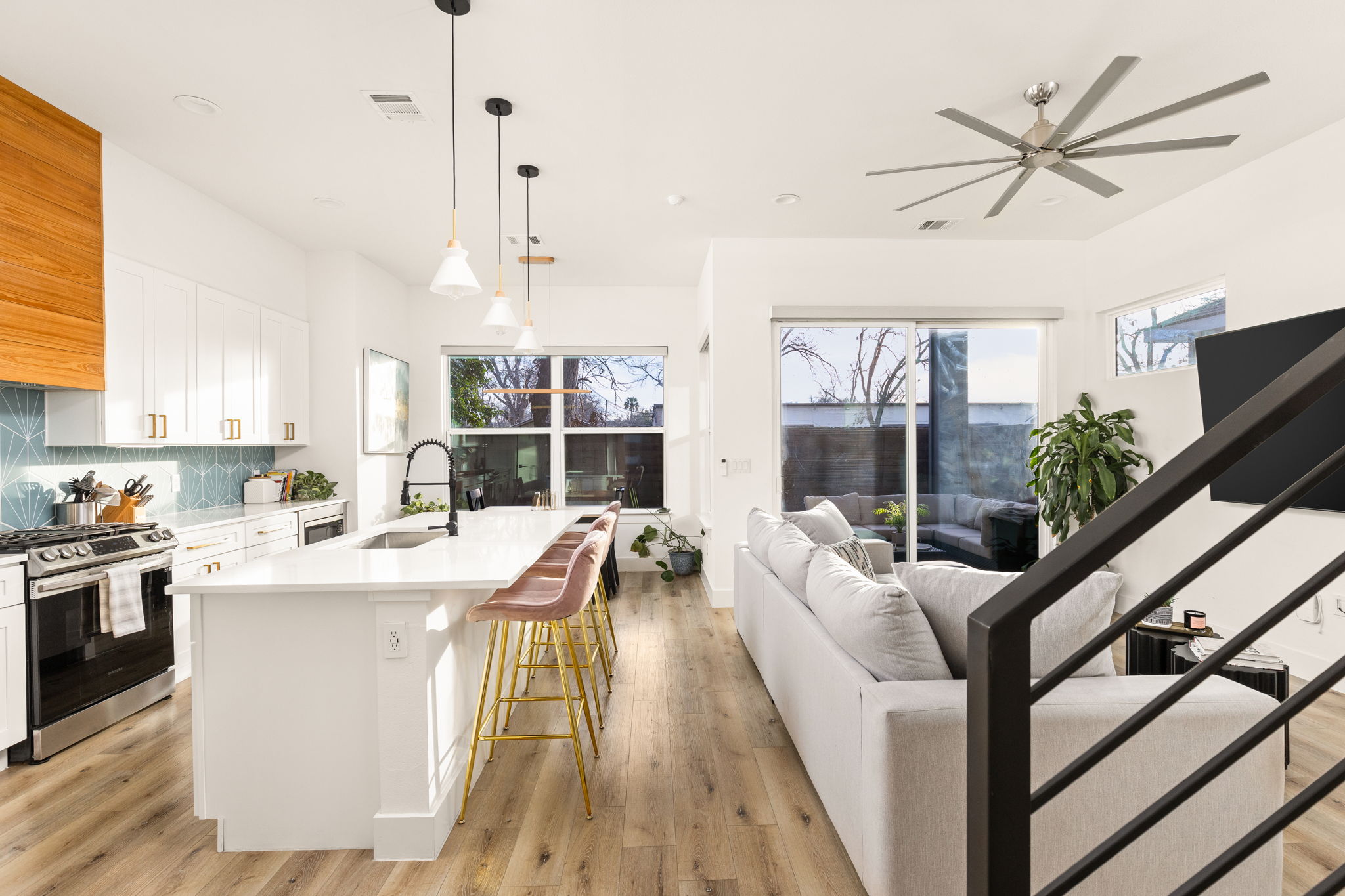 5109 Glissman Road Austin, TX 78702 - Photo 12 of 39