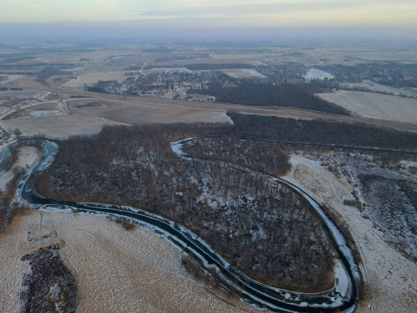 0 Us Bypass Freeport, IL 61032 - Photo 5 of 43 a view of a dry yard with wooden floor and fence