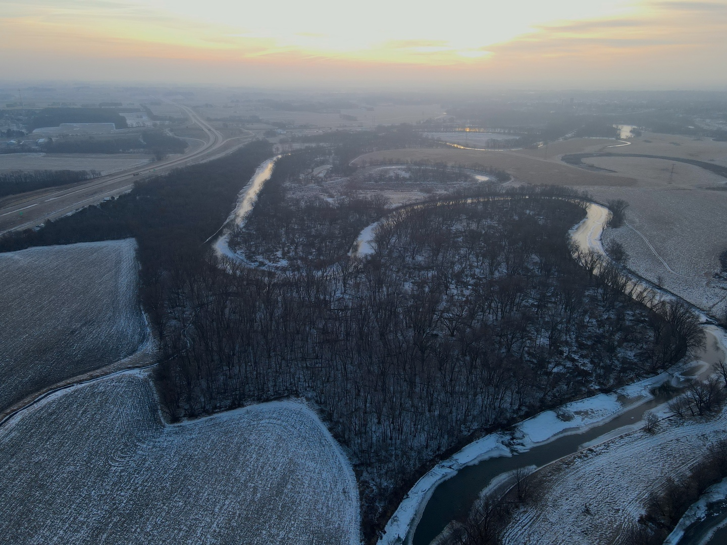0 Us Bypass Freeport, IL 61032 - Photo 8 of 43 a view of city and mountain