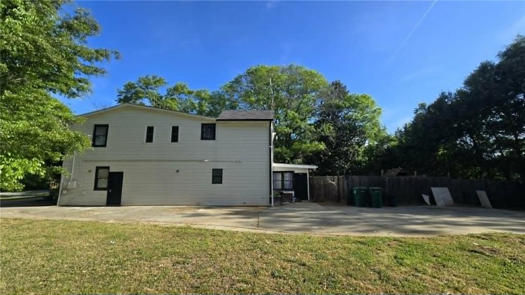2669 Knoll Road Southeast Smyrna, GA 30080 - Photo 6 of 24