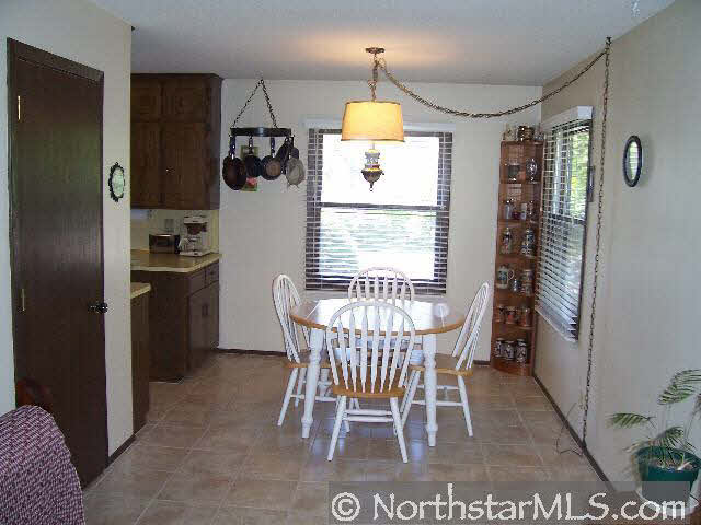 4833 Woodhill Road Minnetonka, MN 55345 - Photo 6 of 10 Gallery Image 6