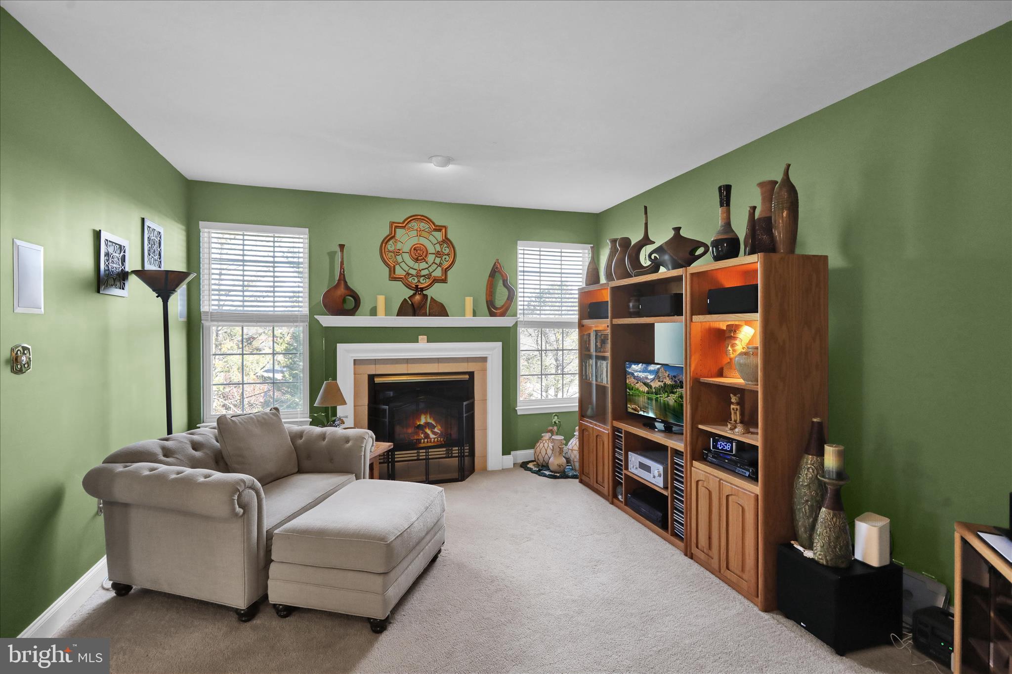 8 Bancroft Terrace Reading, PA 19607 - Photo 12 of 31 a living room with furniture and a fireplace