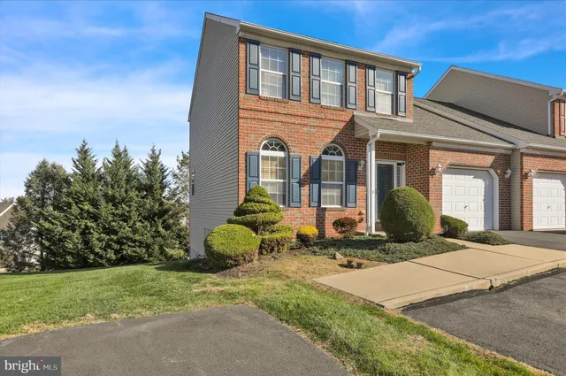 $278,000 | 8 Bancroft Terrace, Reading, PA 19607