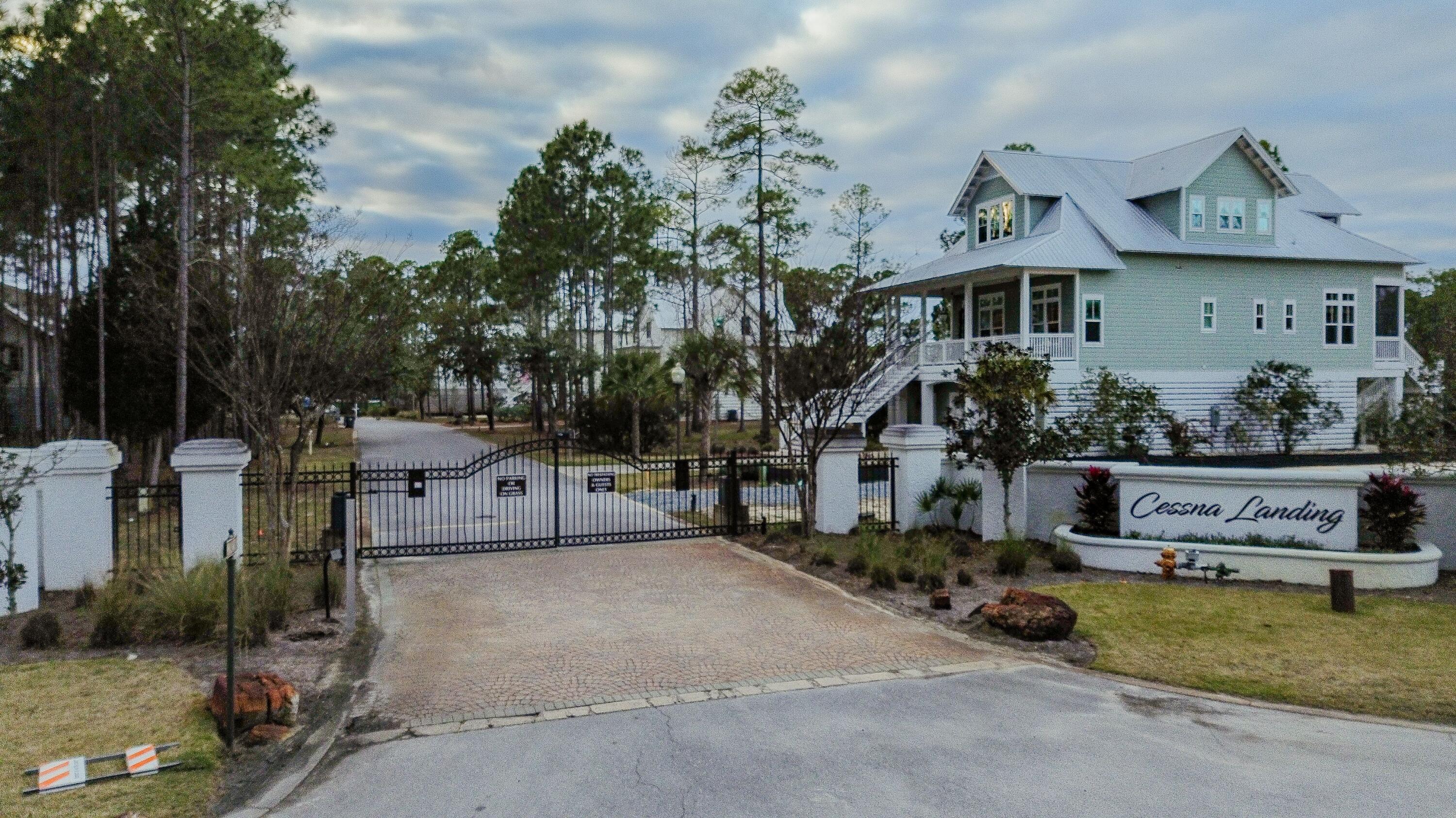 a view of a house with a outdoor space