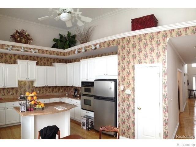 3591 Cedar Shake Drive Rochester Hills, MI 48309 - Photo 11 of 19