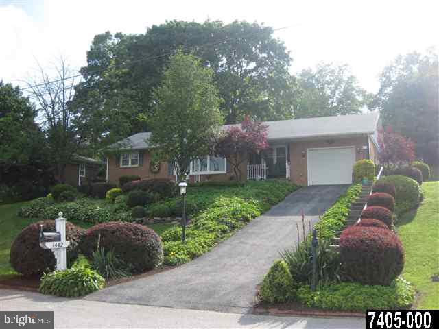 1442 Bonbar Road York, PA 17403 - Photo 1 of 21 Gallery Image 1