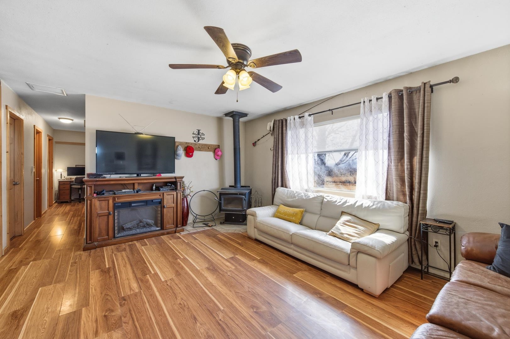 1212 22 Road Grand Junction, CO 81505 - Photo 4 of 34