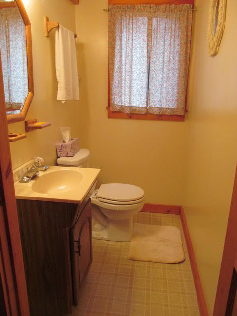 363 Lower Cross Road Lebanon, ME 04027 - Photo 10 of 21 363 lower cross .5 bath