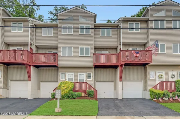 $529,999 | 255 Shore Drive, Unit 5, Highlands, NJ 07732