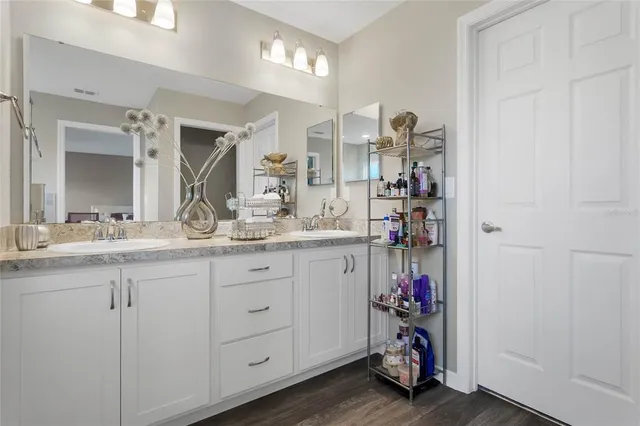 $295,000 | 1042 Corso Drive, Winter Haven, FL 33884