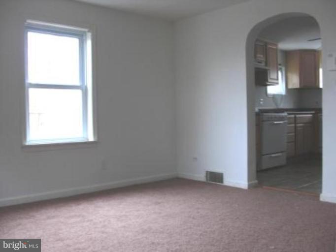 2127 East Boundary Avenue Rosedale, MD 21237 - Photo 10 of 13 Living Room #2