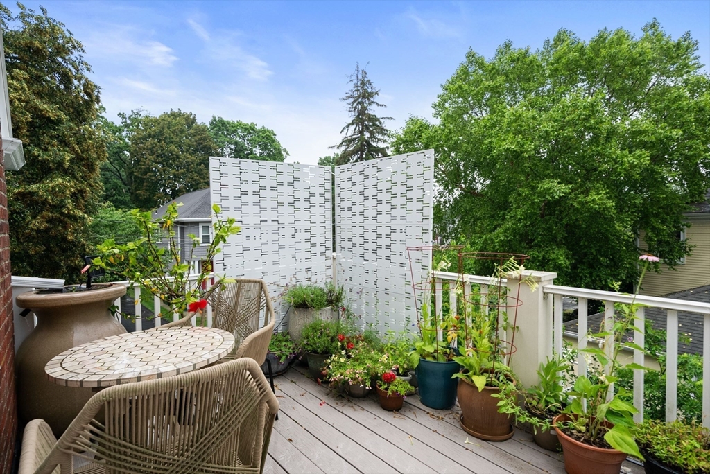 14 Flint Road, Unit 14 Watertown, MA 02472 - Photo 11 of 27