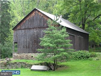 112 Mine Road Oley, PA 19547 - Photo 4 of 12 Barn