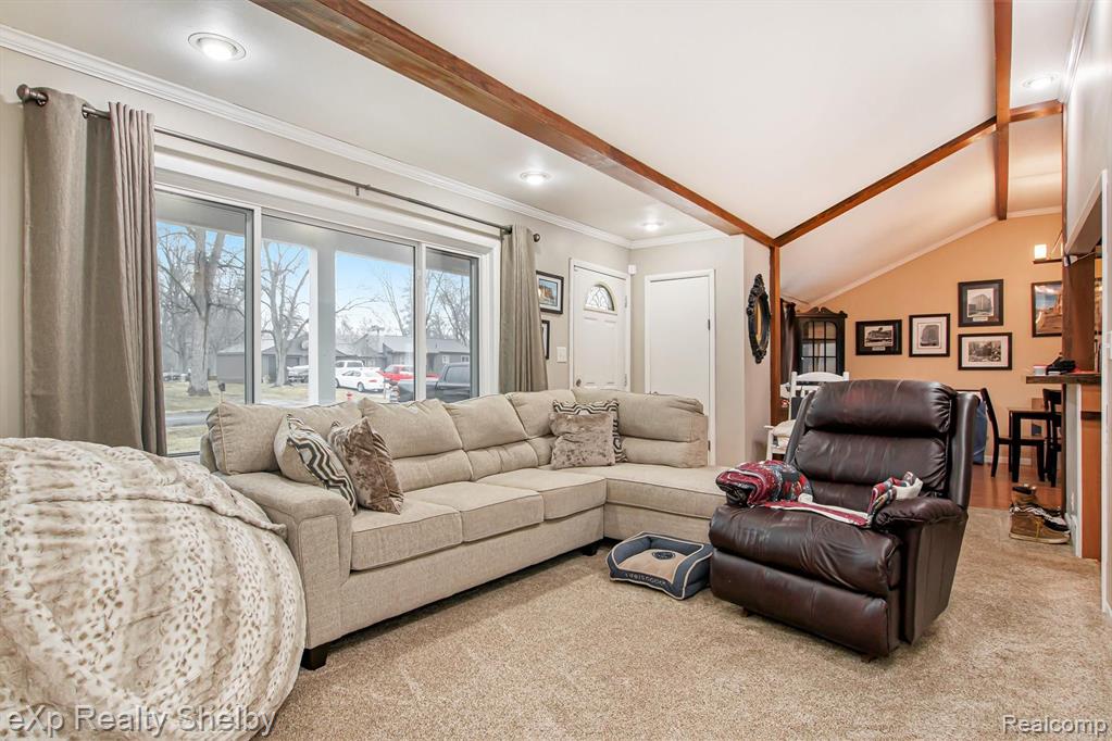 1909 Grace Avenue Rochester Hills, MI 48309 - Photo 5 of 25