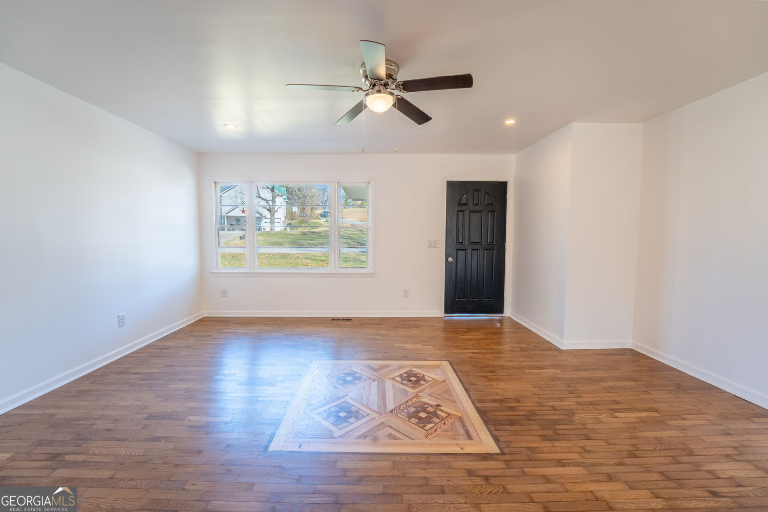 298 Faulkner Street Cleveland, GA 30528 - Photo 14 of 57